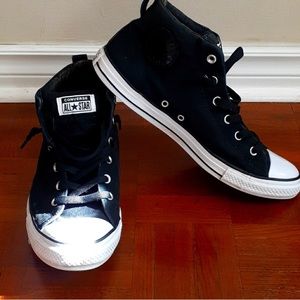Converse Mid-Top Sneakers size 12